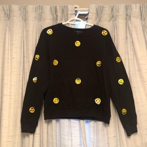 Forever 21 emojis sweater